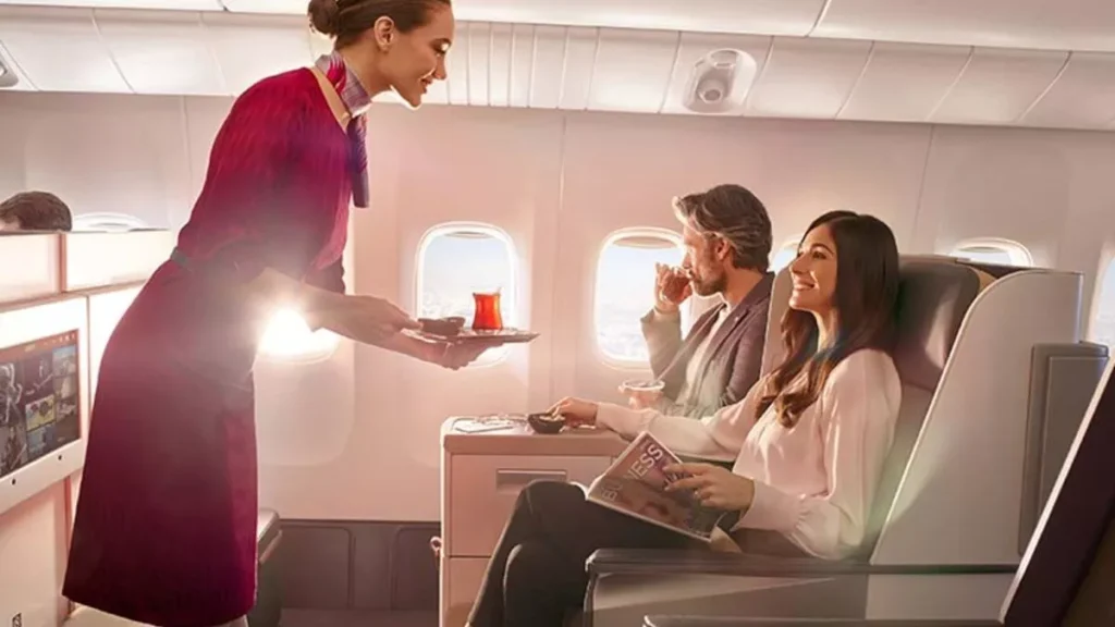 Cabin Crew delivering food image